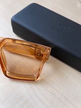 Load image into Gallery viewer, AUNTHENTIC VL Luxury Gold Sunglasses for men women UV400